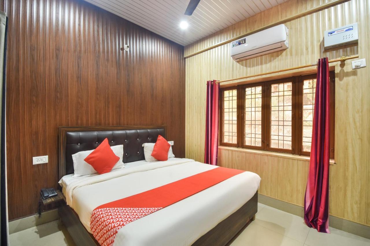 Oyo Flagship Yuvraj Inn Rājpur Exterior foto